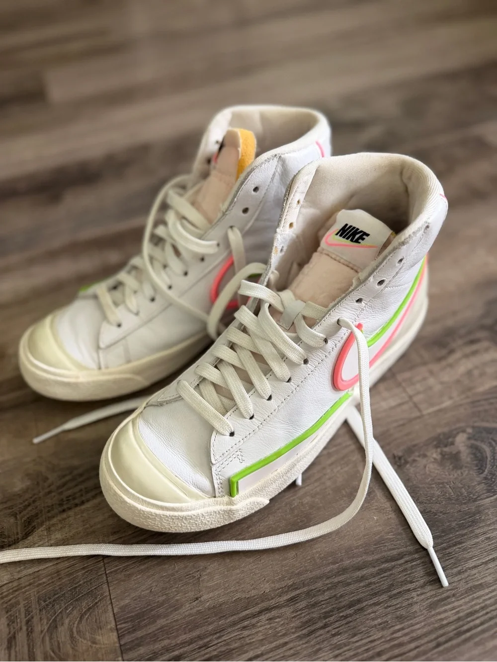 Nike White Interior Canvas Sneaker